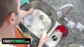 Tiny Beauty Emma Bugg Holds Her Moan While StepBro Eats Her Pussy In The Bathroom - FamilyStrokes