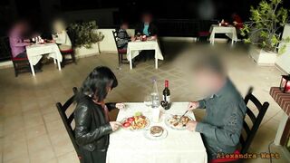 Public Extreme! Fucked in the middle of the restaurant!