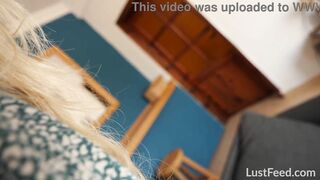 Fucking a hot blonde teen on vacation