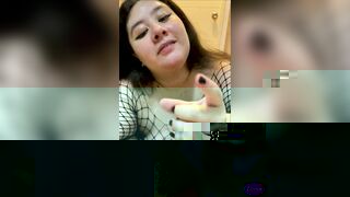 Chilean sucks penis after uploading a tiktok
