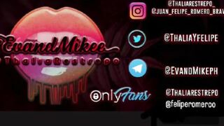 Beautiful chica ama la polla de su hermanastro