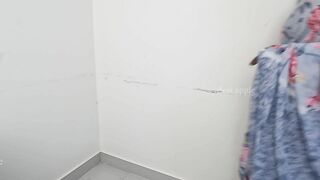 lady jerking dick