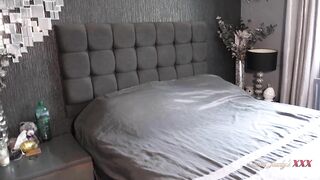 AuntJudysXXX - Horny MILF Housewife Julia North Brings Home a Stud from the Club