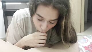 I receive a delicious pussy blowjob from my stepbrother and he fucks me until he cums in me