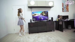 Roommate tries to seduce me without panties - Angel