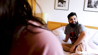 I fucked my girlfriend with the strapon until she squirts