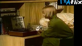 Evelyn Opoczynski Breasts Scene in Der Staatsanwalt Hat Das Wort - Im Regen Tanzen