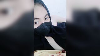 Horny hijab girl begs to be fucked