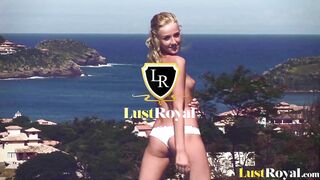 Sweet babe Sofia loves to get fucked by her boyfriend