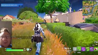 AT THE PIMP CONVENTION FUCKING HOES / FORTNITE