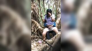 වැටකෙයි පදුරැ අස්සේ..sri Lanakan Sex Capal