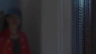 Cute Realtor uses her Tiny Ass to convince client