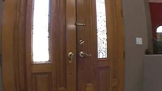 Lexi Belle loves getting fucked unprotected by two cocks