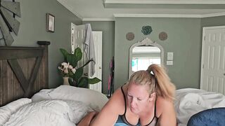 wake him up with his fat cock in my mouth