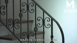 Enjoy a barbecue party while admiring the moon, eat and drink ... and then start a group sex party!