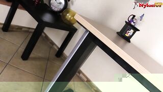 Ebony assistant in stockings squirts and groan on your desk