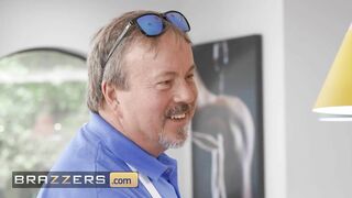 BRAZZERS - Tommy King Loves Getting Her Tight Asshole Drilled By Her Neighbour's Throbbing Cock