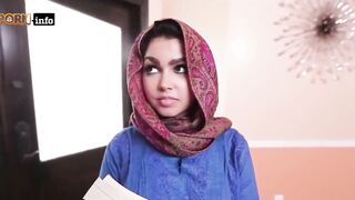 Hot Pakistani Student Gets fucked