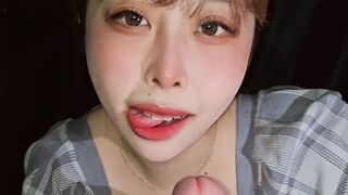 Super subjective! Blowjob while staring