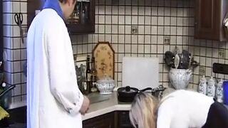 Family Fuck of german sluts #2- spoken in German