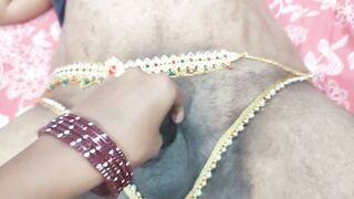 Desi sexy marathi unsatisfied housewife romance with her neighbour boyfriend