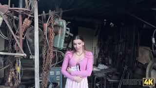 DEBT4k. Arina Shy didnt pay her debt and got face fucked instead (Steve Q)