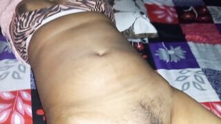 Very hot and sexy bhabhi having showing her body.