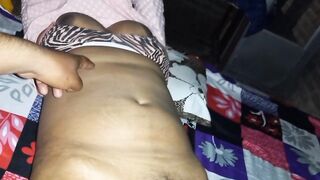 Very hot and sexy bhabhi having showing her body.