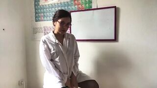 Chemistry Teacher Fucks Her Student B