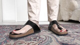 Black Flip-flop Toe Separator Sandals and Leather Foot Pads