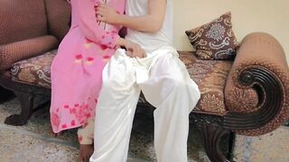Pakistan UMT Lahore College Girl cheated by her senior college boy and was fucked hard
