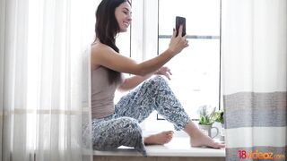 18videoz - Alice Kelly - Found a perfect teen lover