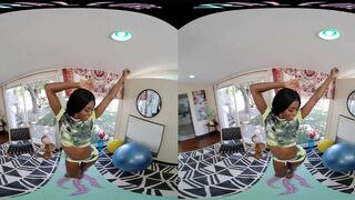 VRALLURE Completely Stretched