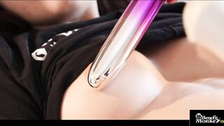 Horny girl cum in a hotel room with a silver vibrator