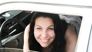 Aaya - Look inside wide pussy 1