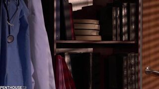 Corrupt Nurse Diamond Foxxx Toys Her Cute Intern With A Dildo During Work