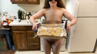 Ginger PearTart Cooks a Healthy Salmon Dinner From Scratch! Naked in the Kitchen Episode 47