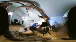 Volle Länge Backstage VR Teeny Hardcore Clip Behind the Scenes